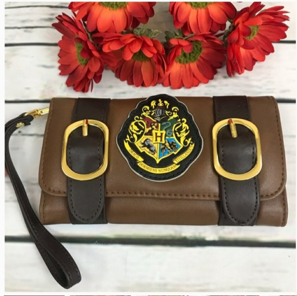 NWT Harry Potter Wristlet/Wallet/card holder